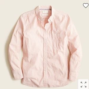 Classic-fit washed cotton poplin shirt in pinstripe (Clay Sand Color)